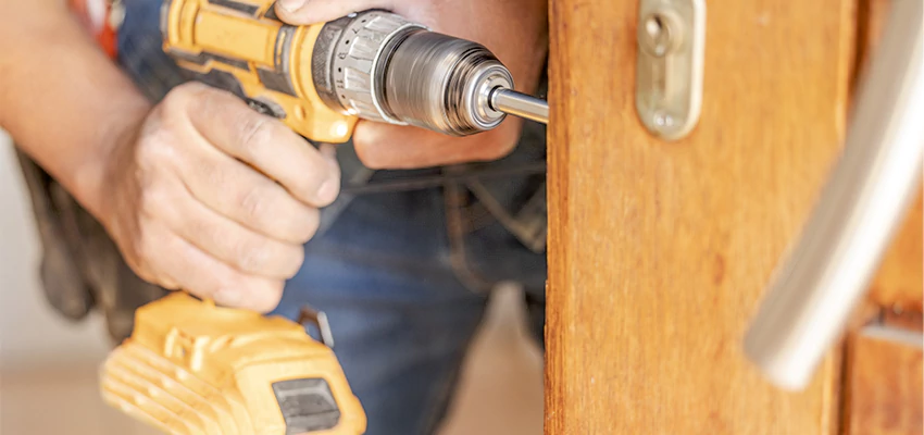 Emergency A1 Locksmith Services in Palm Springs, California