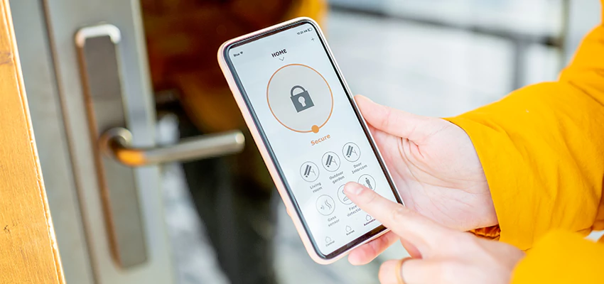 Automatic Door Lock Opener Repair in Palm Springs, California