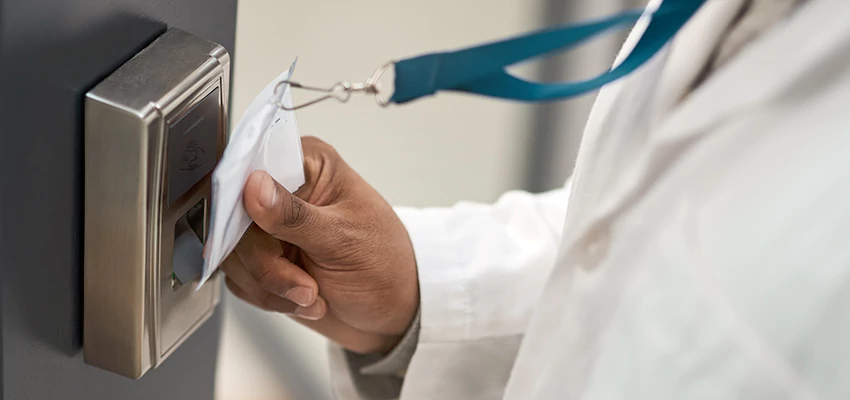 Commercial Locksmith For Rekey in Palm Springs, CA